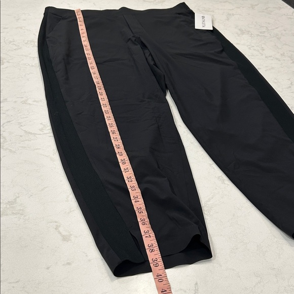 Athleta Brooklyn Mid Rise Ankle Pant in Black Plus Size 18 NWT - Picture 11 of 16